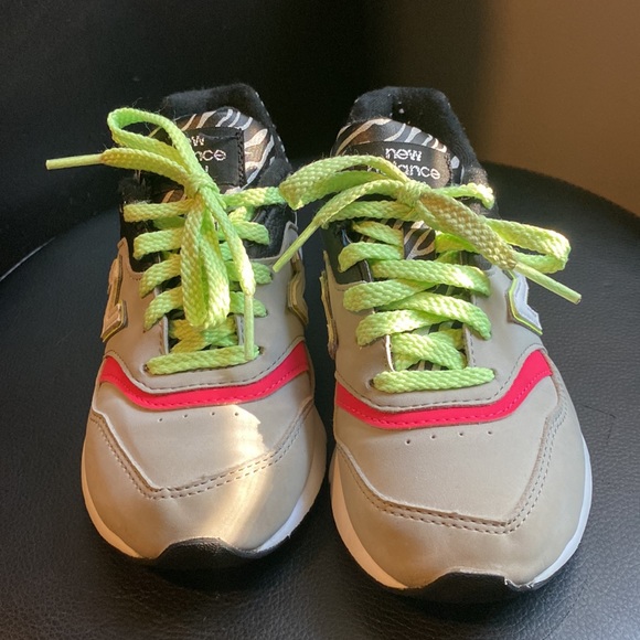 Kids New Balance Sneakers - Picture 2 of 5